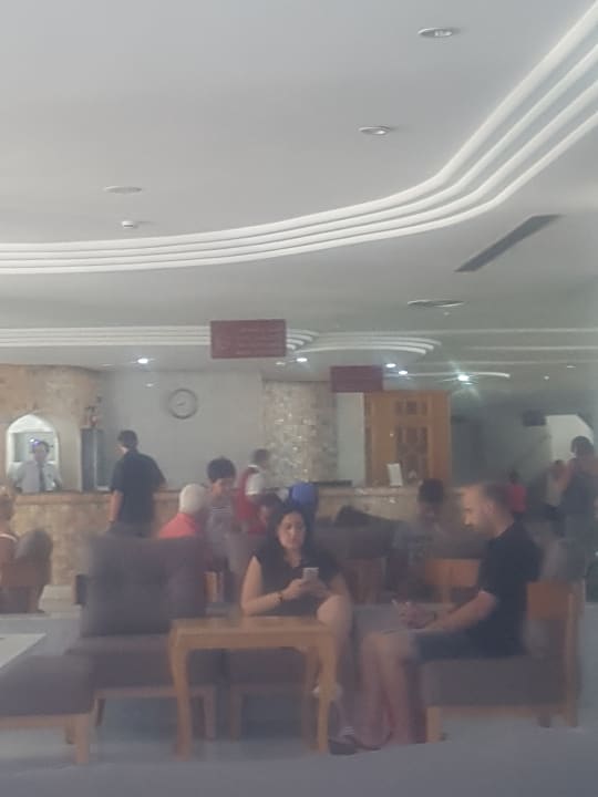 Lobby Hotel El Mouradi Skanes Beach