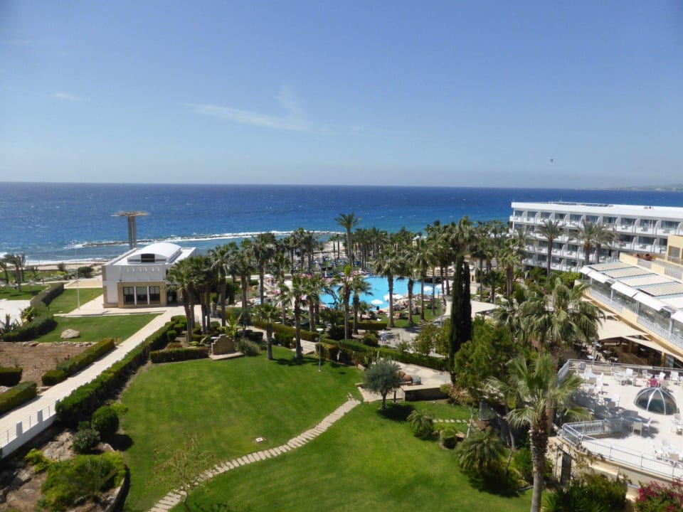 Blick von unserem Balkon St. George Beach Hotel & Spa Resort
