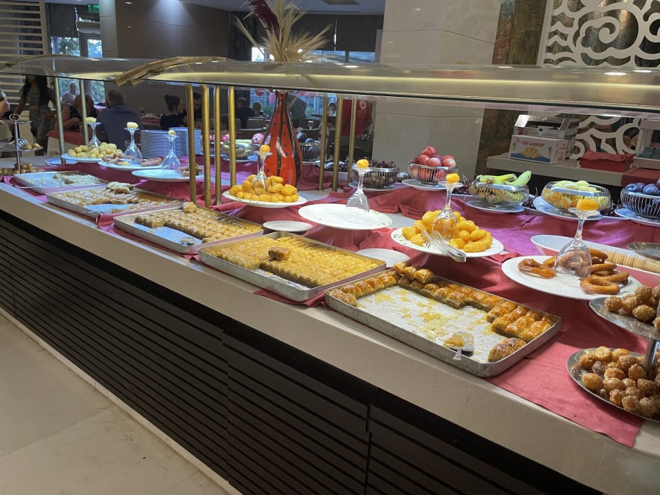 Gastro Seamelia Beach Resort