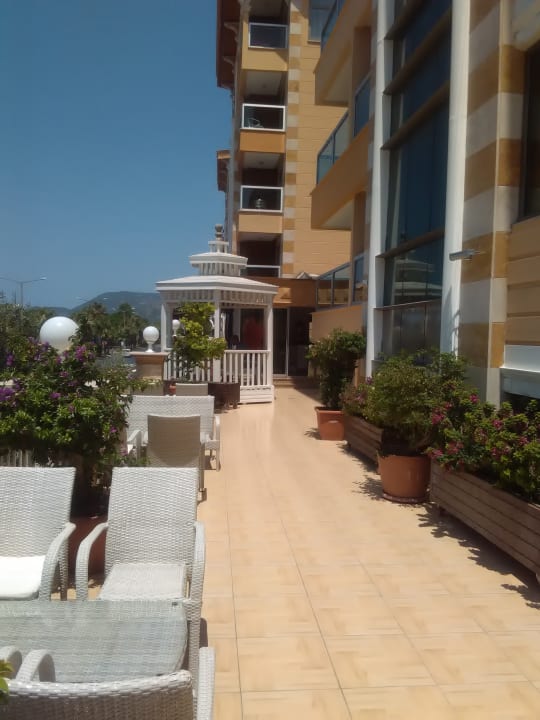 Aussenterrasse Tac Premier Hotel & Spa