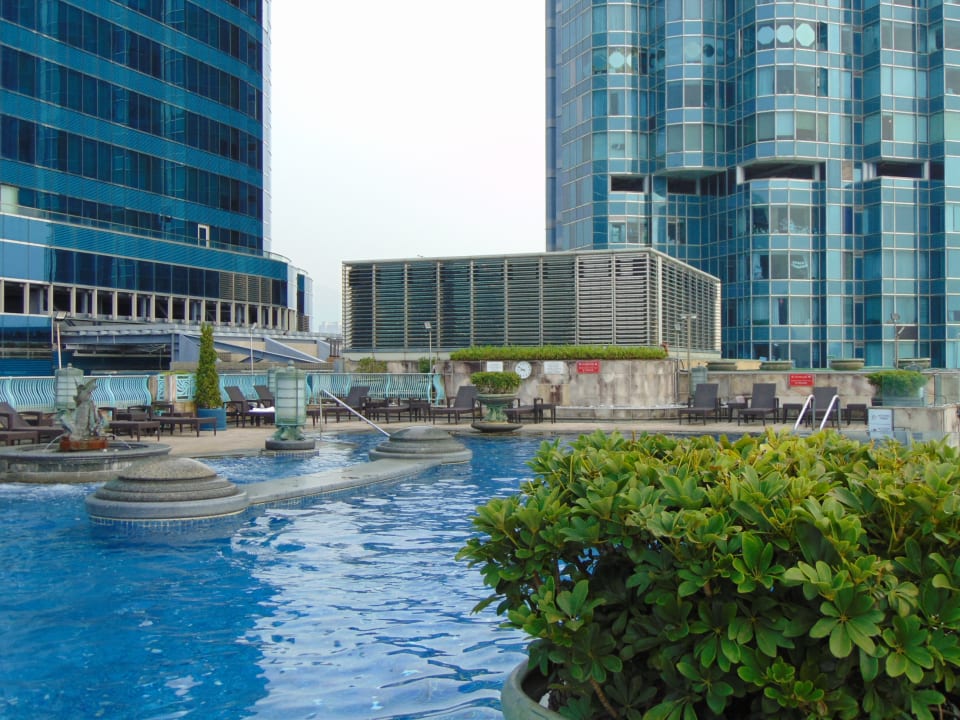 Pool Harbour Grand Kowloon