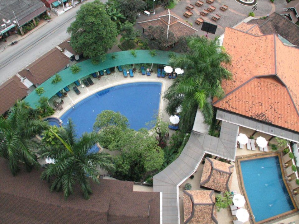 Schwimmingpool. Hotel The Imperial Mae Ping