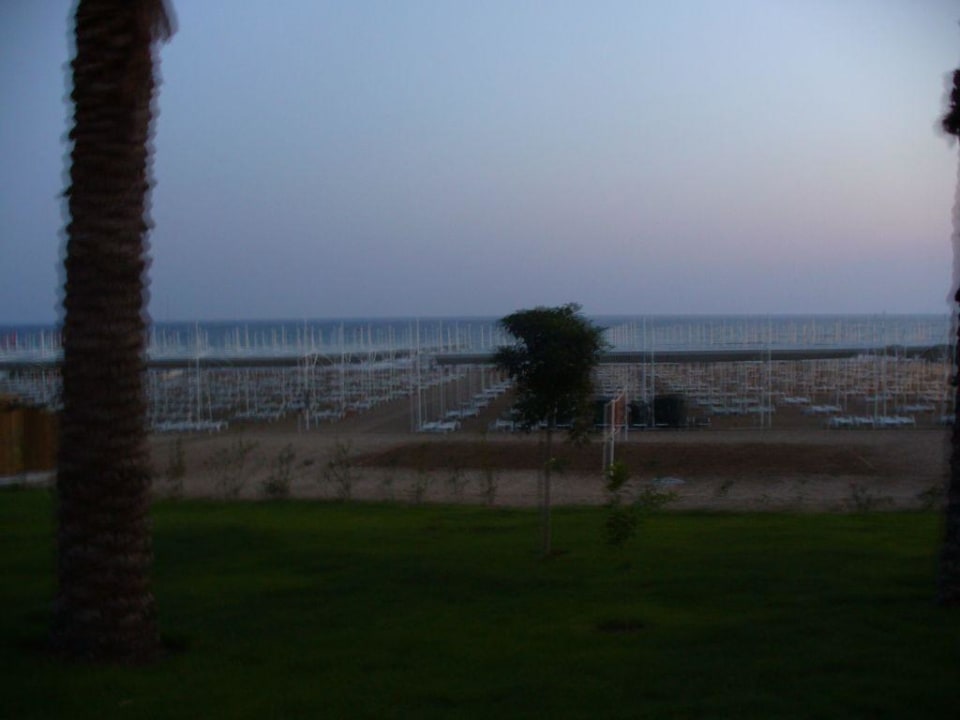 Strand abends Sunis Kumköy Beach Resort Hotel & Spa