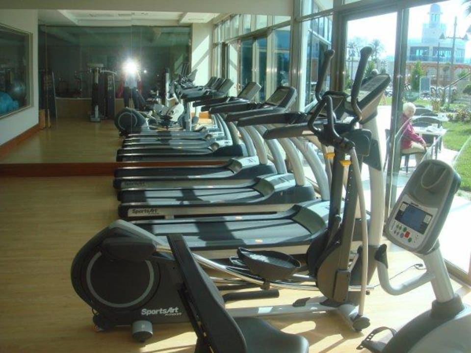 Fitnessraum Commodore Elite Suites & Spa - Adults only