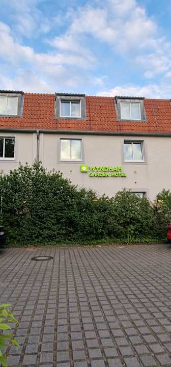 Außenansicht Wyndham Garden Potsdam