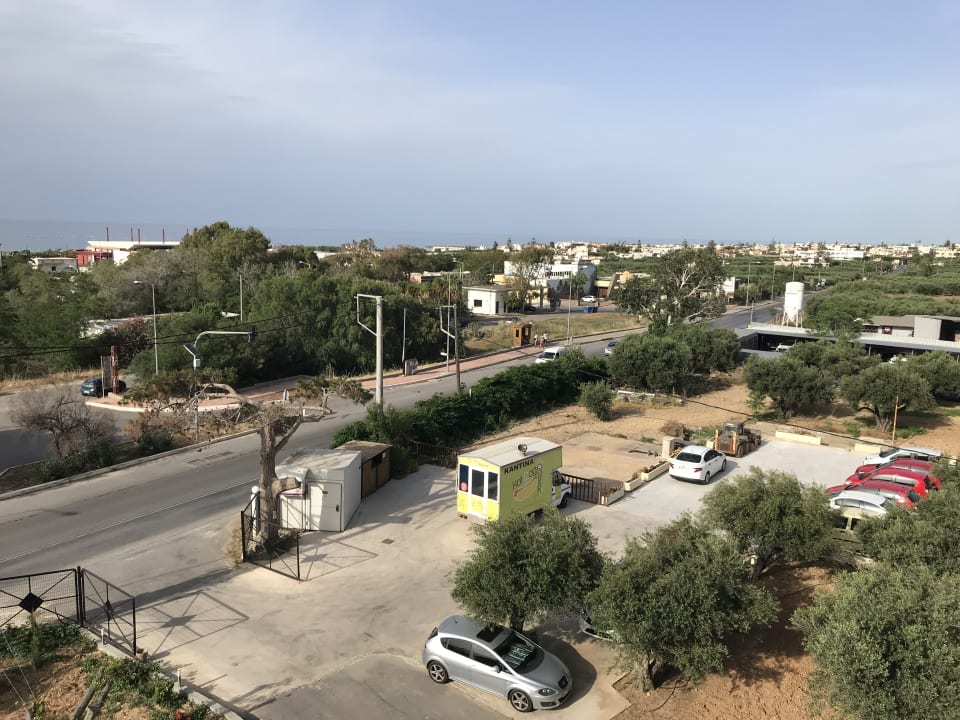 Außenansicht Vasia Royal Hotel