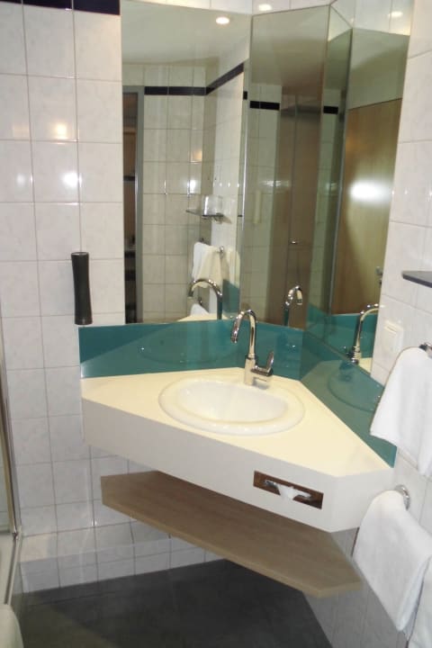 Zimmer Holiday Inn Express Berlin City Center