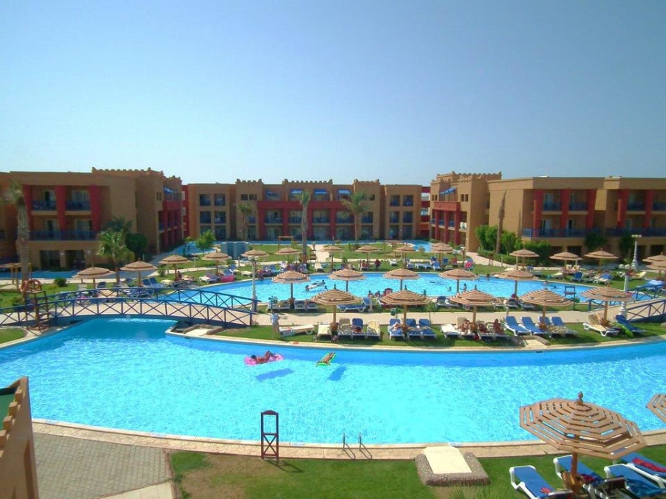 Za mostkiem mostek Hotel Titanic Palace