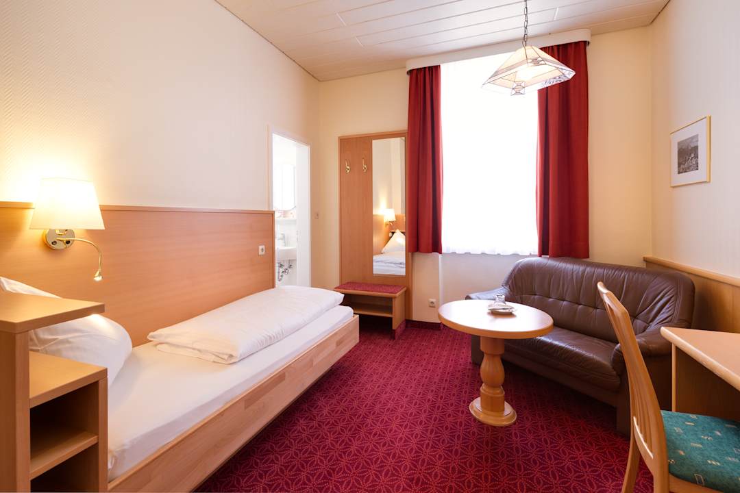 Zimmer Hotel Bergfried & Schönblick