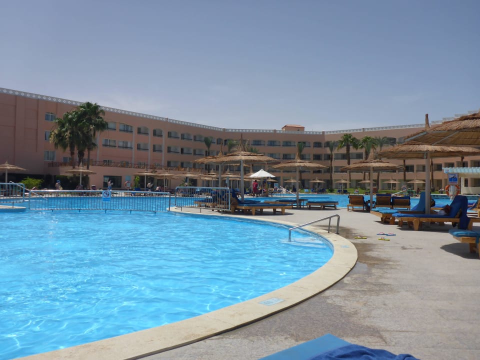 Animationspool Beach Albatros Resort