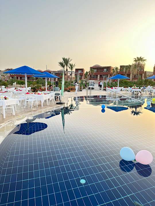 Pool Pickalbatros Villaggio Resort - Portofino