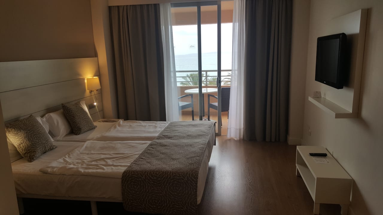 Zimmer allsun Hotel Pil-lari Playa