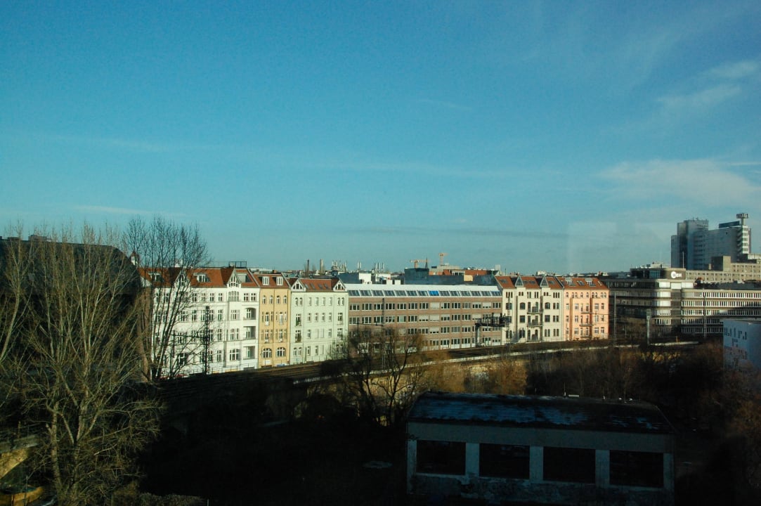 Ausblick aus Zimmer 611 Adina Apartment Hotel Berlin Hackescher Markt