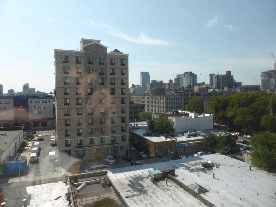 Widok z okna Howard Johnson Long Island City