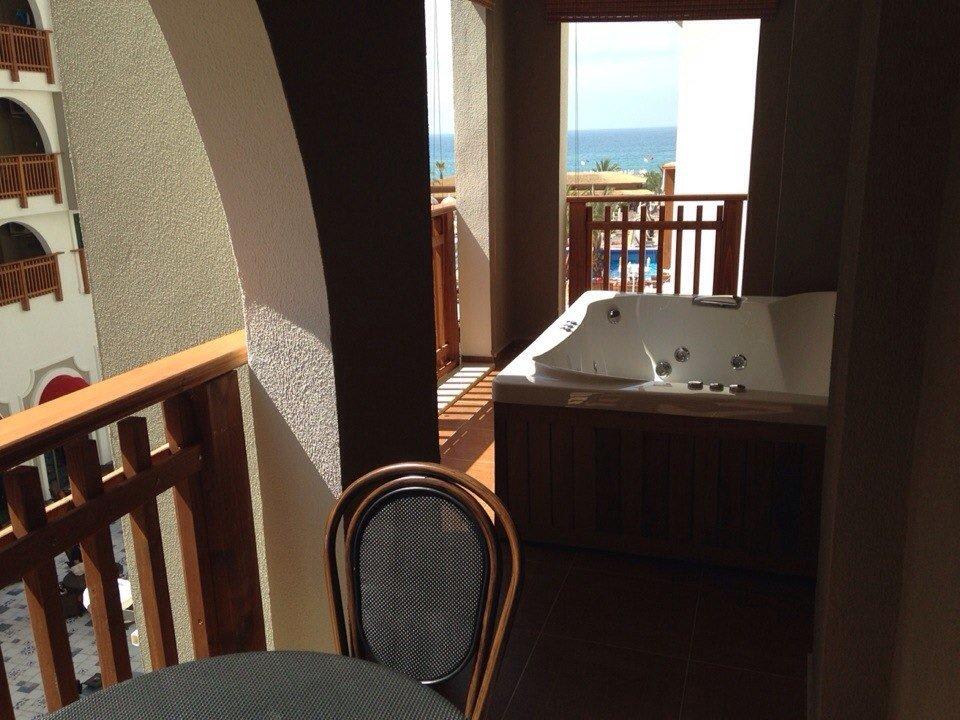 Quattro Beach Spa & Resort  Quattro Beach Spa & Resort