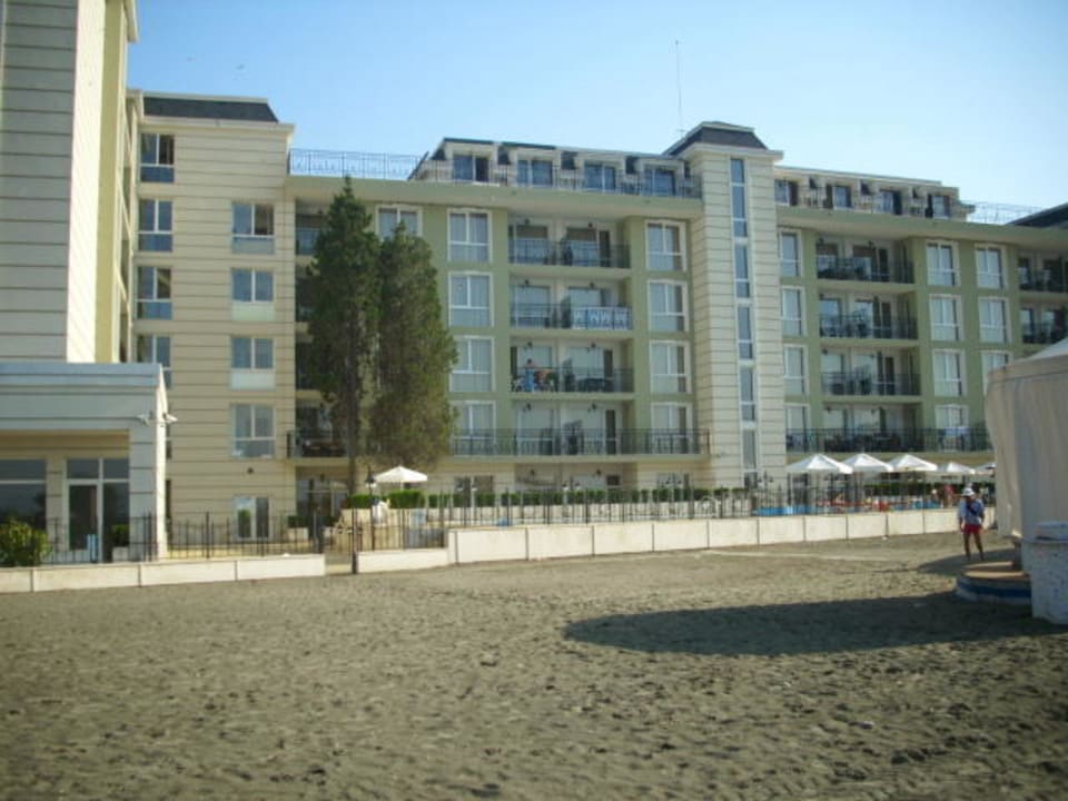 Vom Strand aus Festa Pomorie Resort