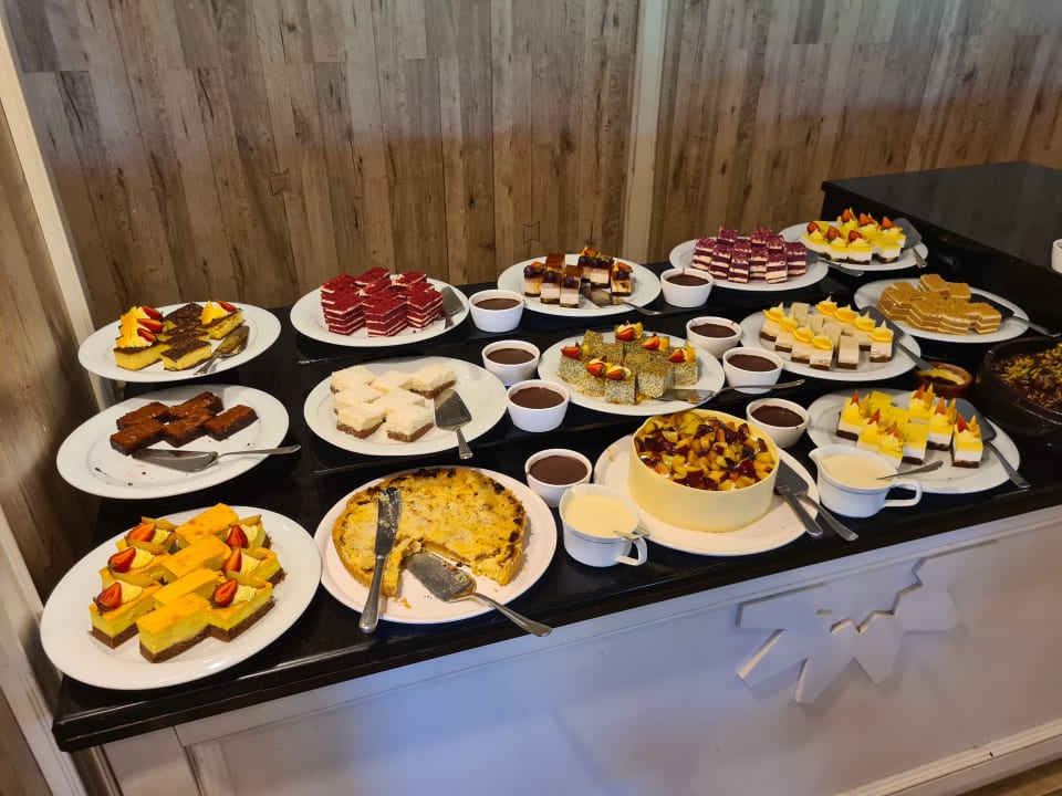 Gastro Sunrise Resort Hotel