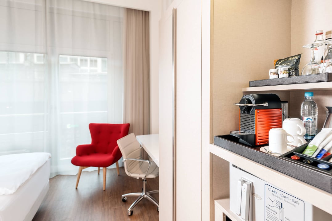 Superior Room NH Collection Berlin Mitte Friedrichstrasse