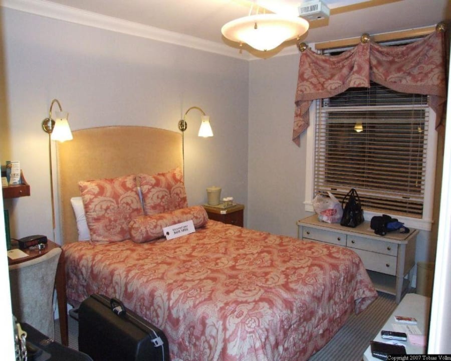 Kleine Zimmer im alten Bau Hotel The Handlery Union Square