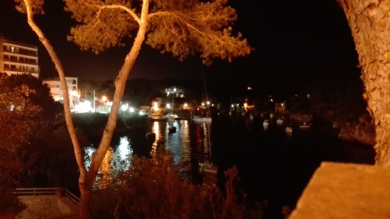 Hafen bei Nacht Villa Sirena