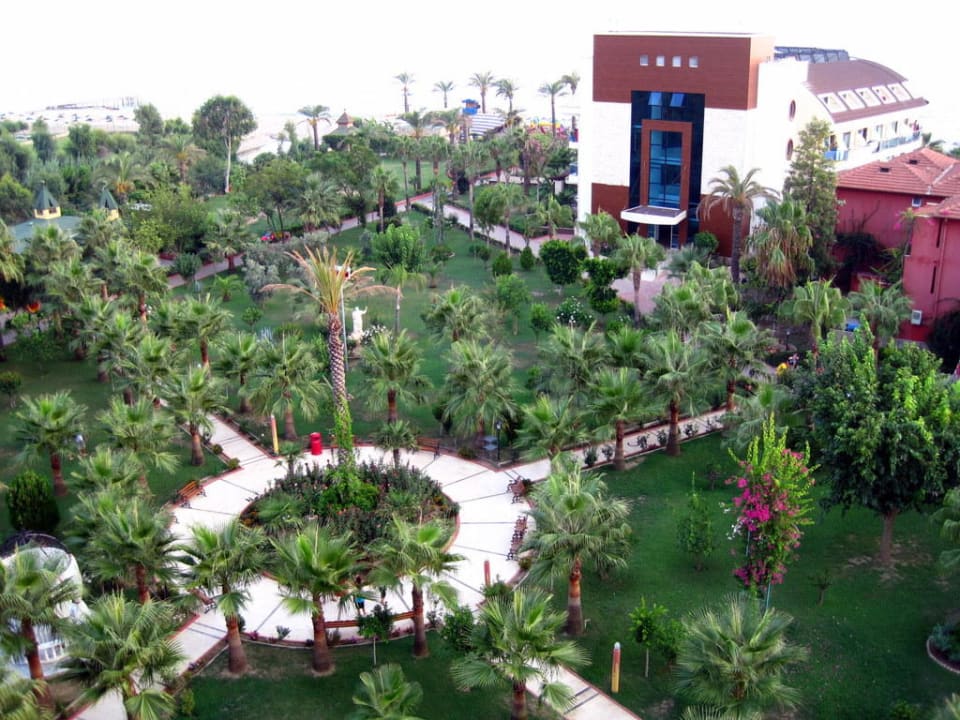 Traumanlage mit neuem Hotel am Meer Saphir Hotel & Villas