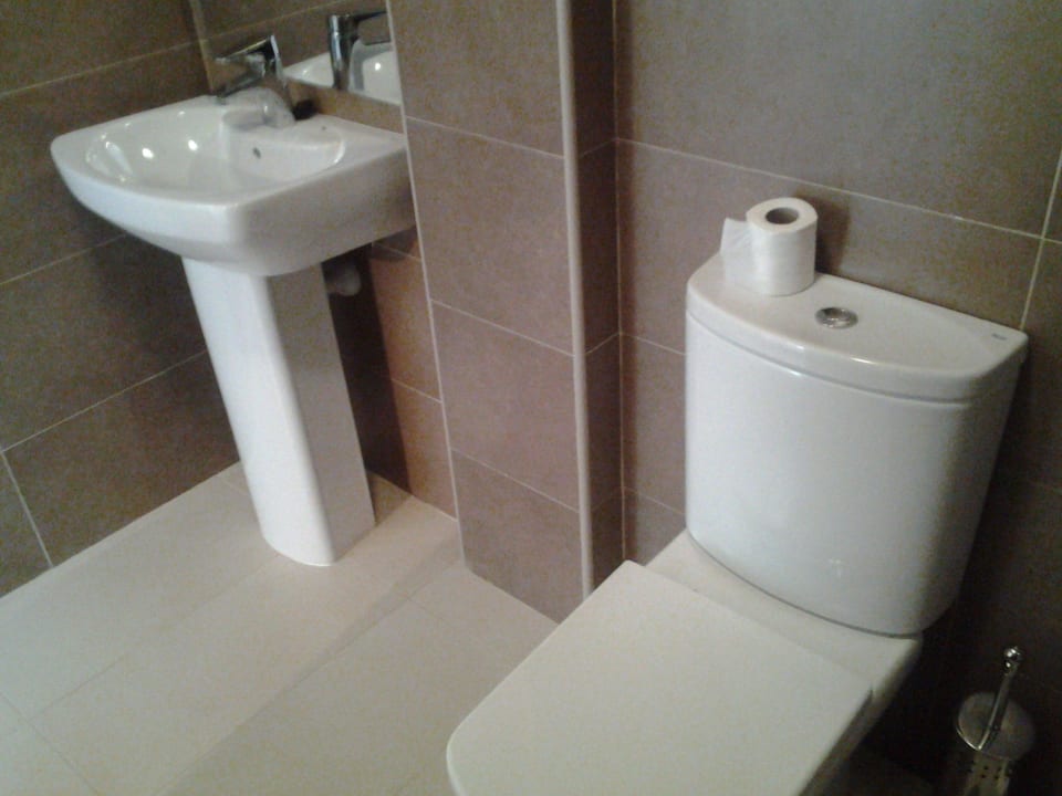 Bad Apartments Denebola