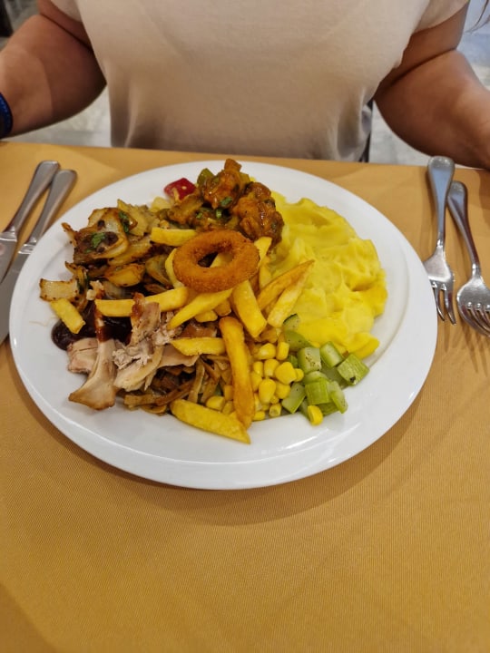 Gastro Royal Taj Mahal Hotel