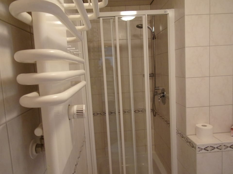 Zimmer Pension Rotes Haus