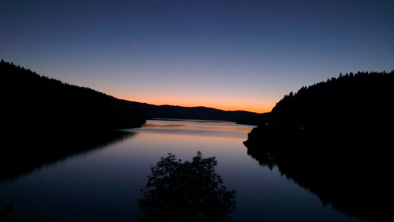 Wenn die Sonne untergegangen ist   Seehotel Hubertus -Schloss am See