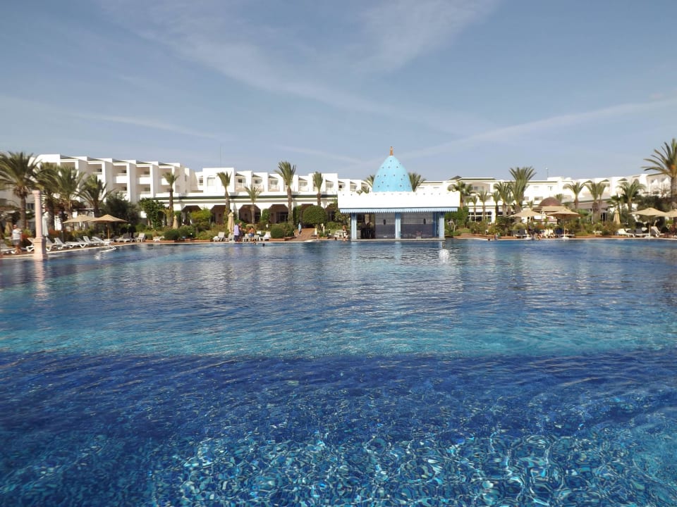 Der große Pool Occidental Marco Polo