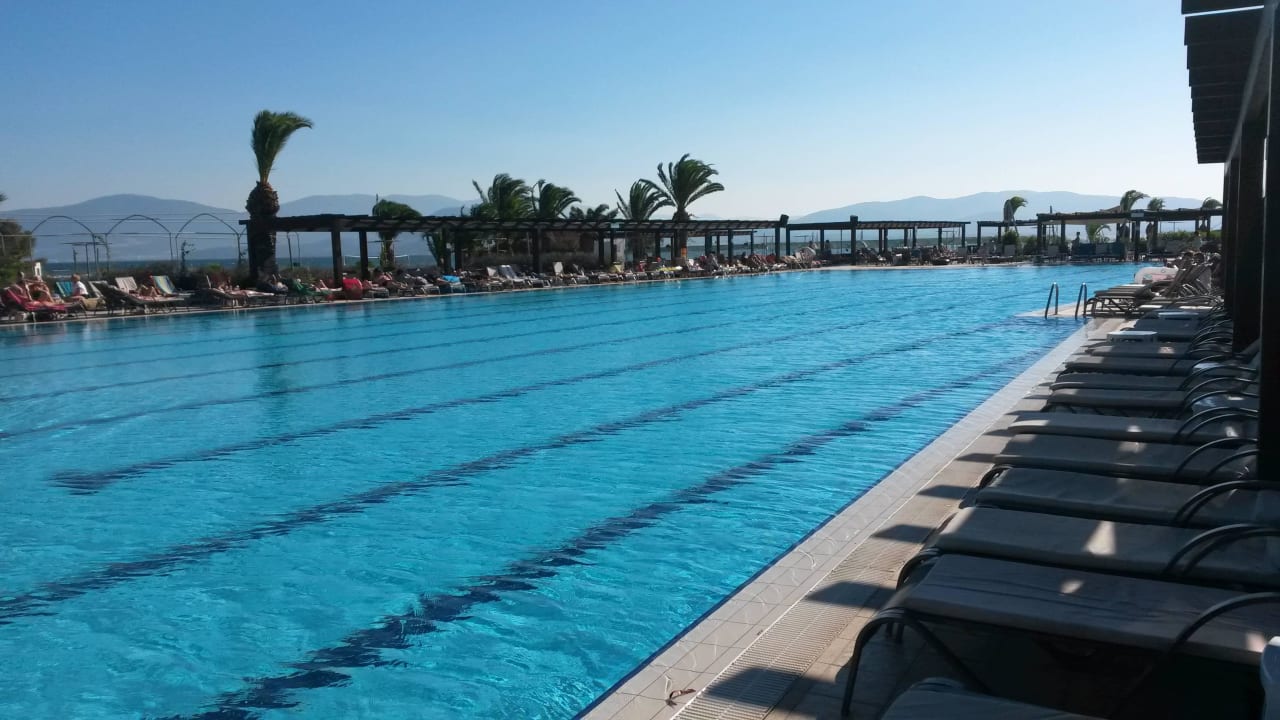 Hauptpool Venosa Beach Resort & Spa
