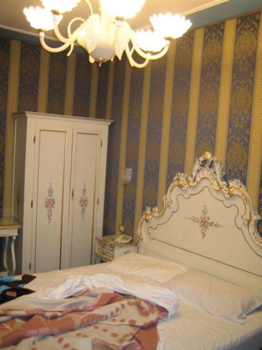 Zimmer Hotel Belle Arti