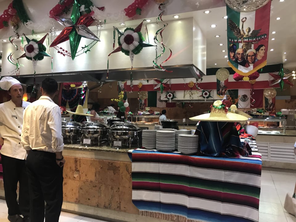 Gastro Viva Azteca by Wyndham - All Inclusive Resort