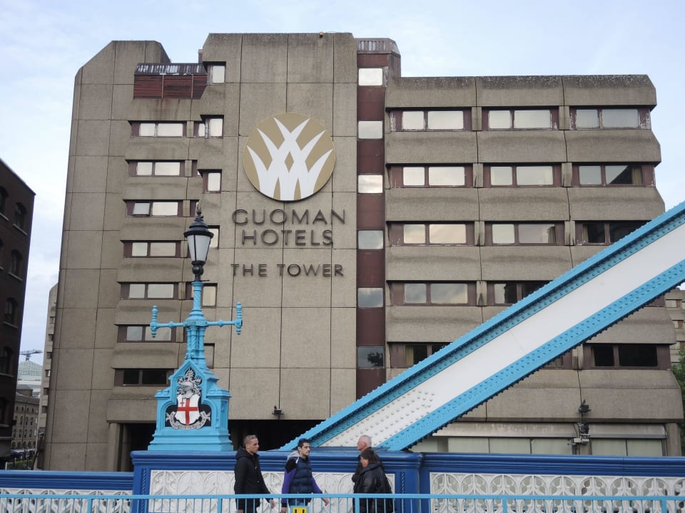 Eingangsbereich The Tower - A Guoman Hotel