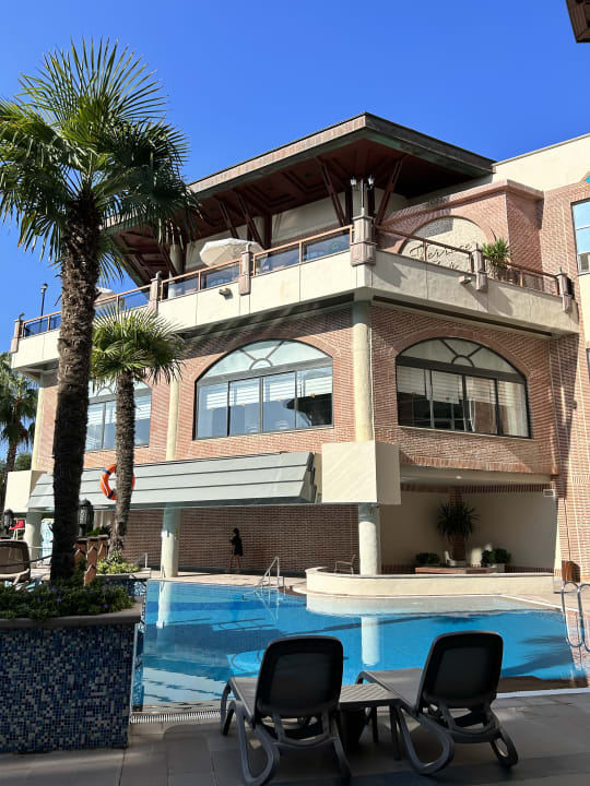 Pool Papillon Zeugma Relaxury