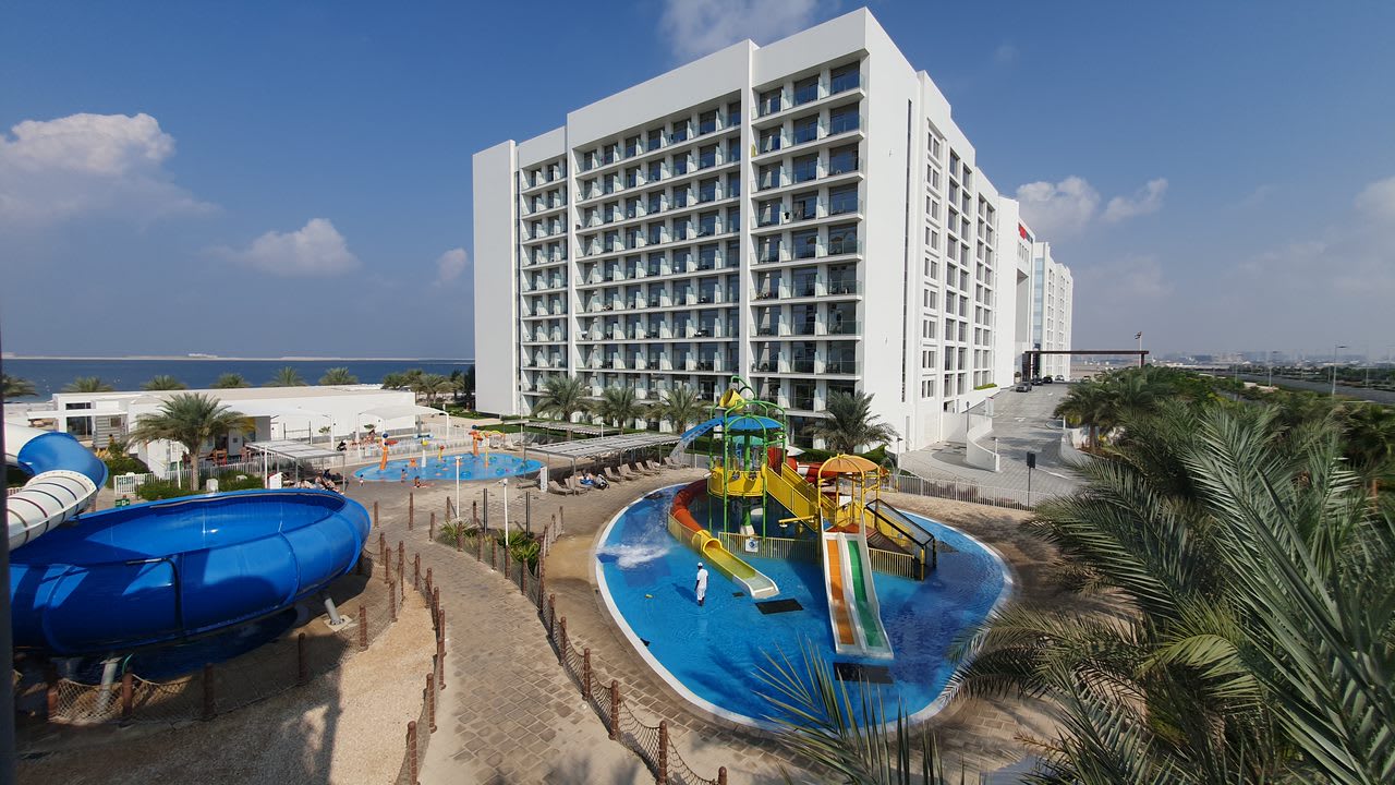 Pool Hotel Riu Dubai
