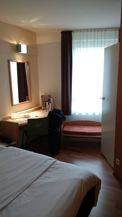 Blick vom Eingang Hotel Ibis Frankfurt Centrum