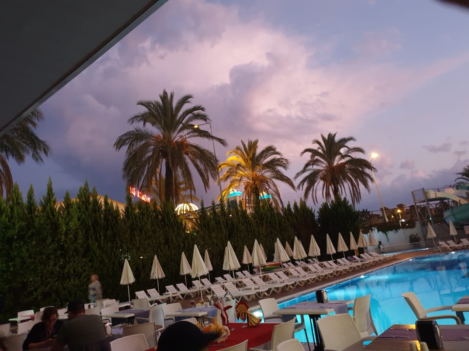 Pool Palm World Side Resort & Spa
