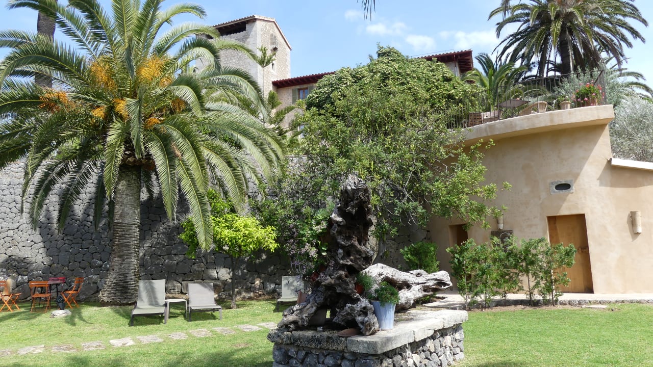 Gartenanlage Hotel Es Port