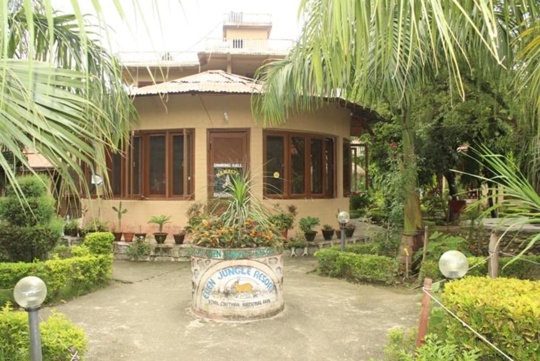 Dinning hall and building Eden Jungle Resort