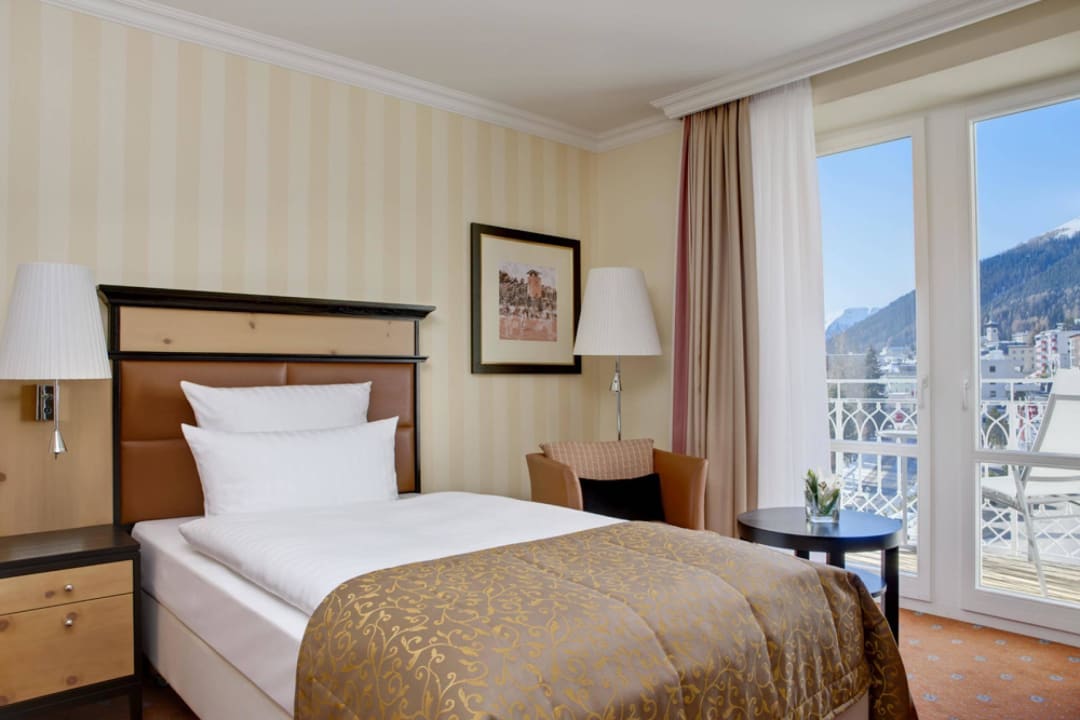 Superior Single Room Steigenberger Icon Grandhotel Belvédère