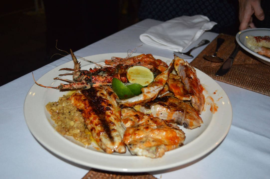 Seefood dinner am abend Villa Shanti Beach