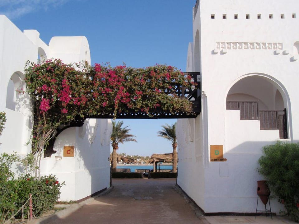 Übergang von Block C zu D Arabella Azur Resort