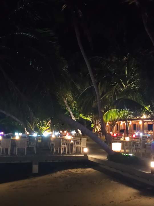 Gastro Vilamendhoo Island Resort & Spa