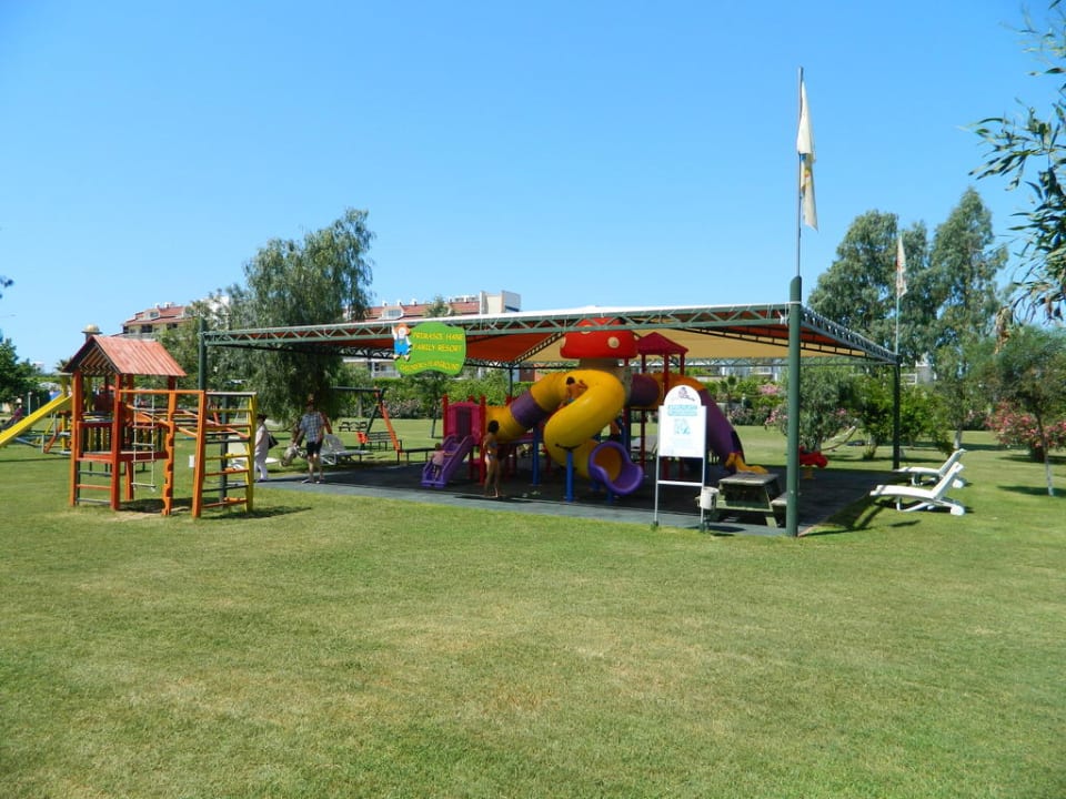 Eine Teil vom Spielplatz Hane Family Resort