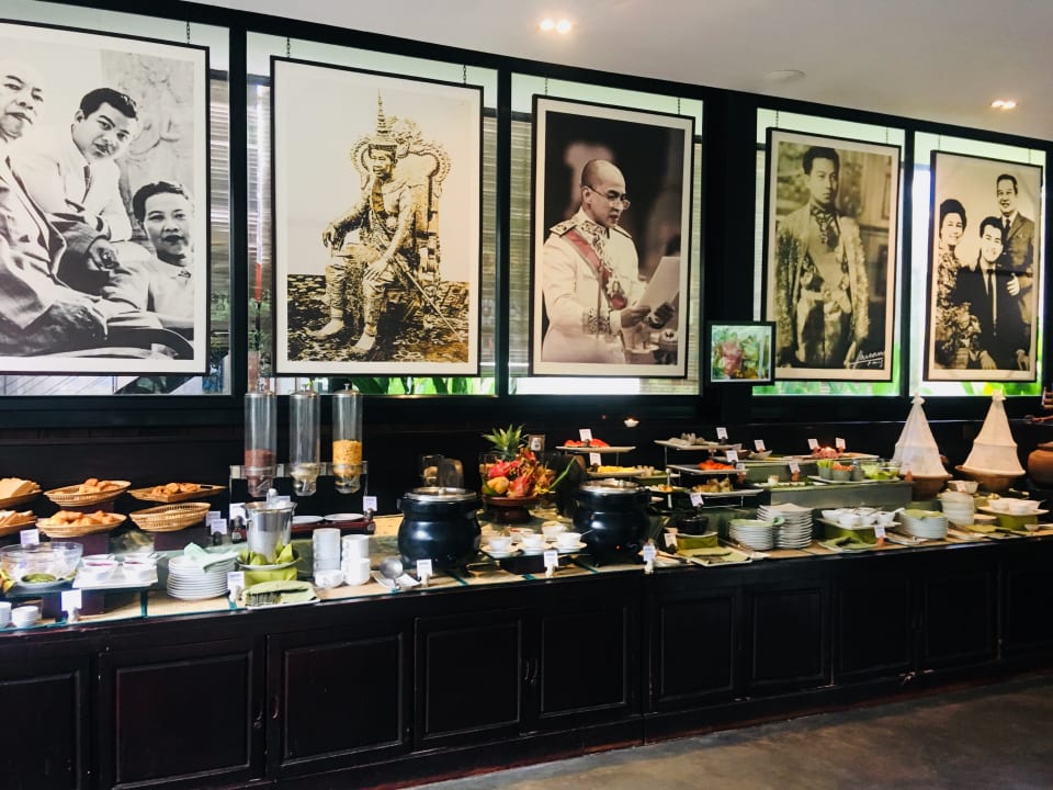 Gastro Lynnaya Urban River Resort