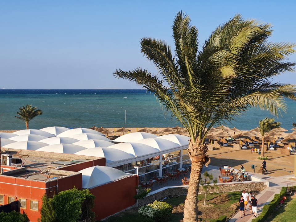 Ausblick Titanic Beach Spa & Aqua Park