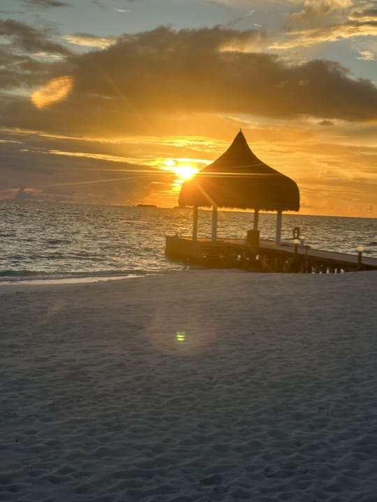 Strand Thulhagiri Island Resort