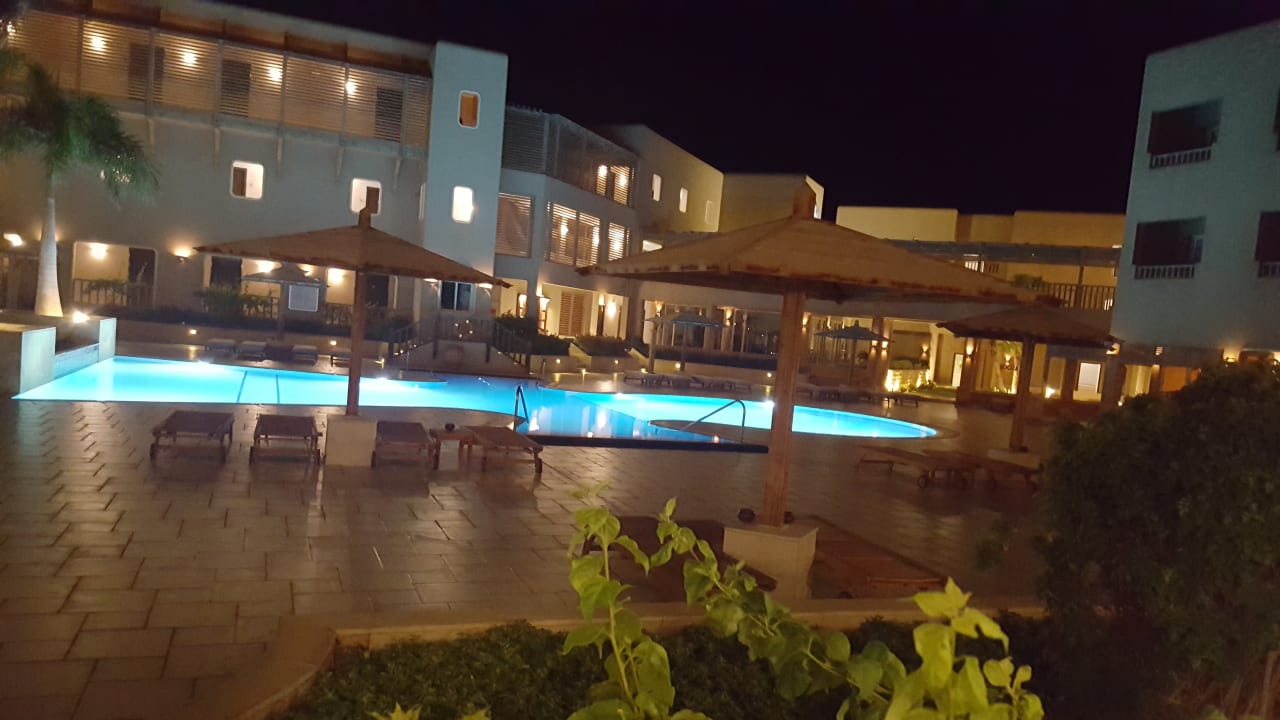 Pool The Breakers Diving & Surfing Lodge