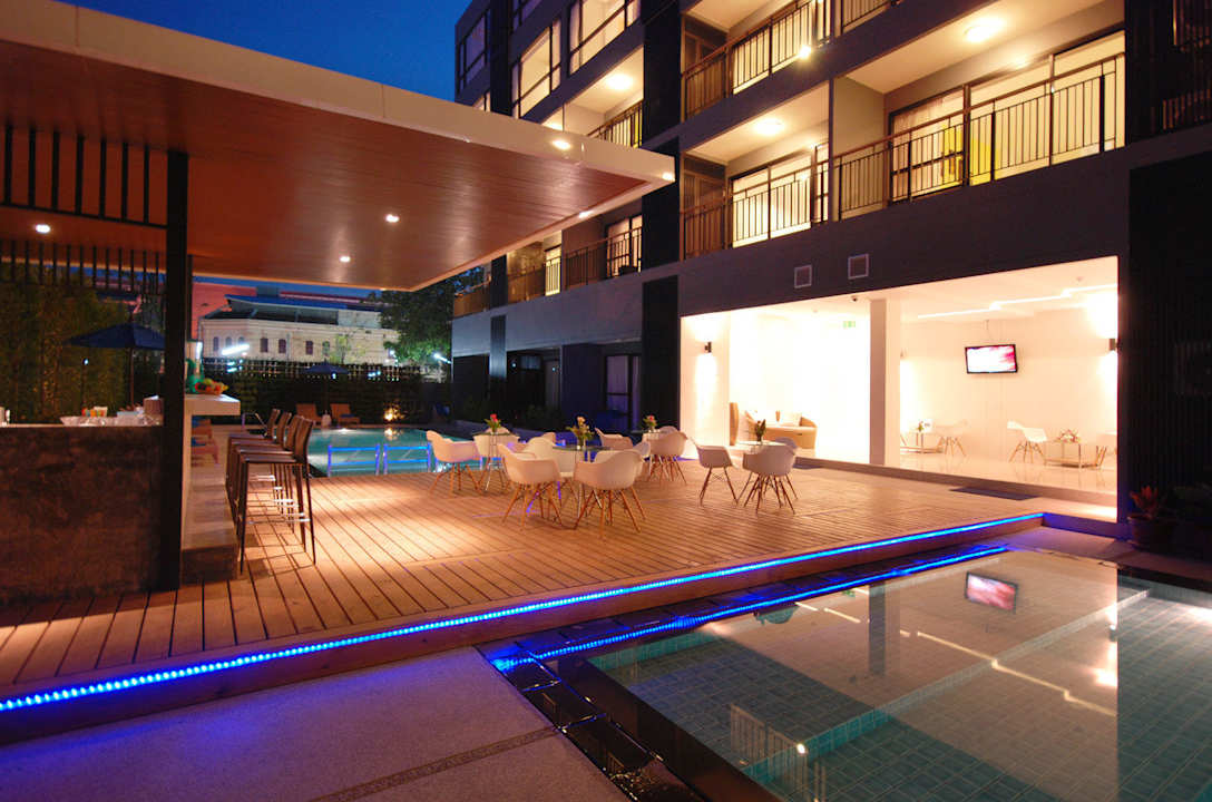 Lobby Bar Hotel The Lantern Resort Patong